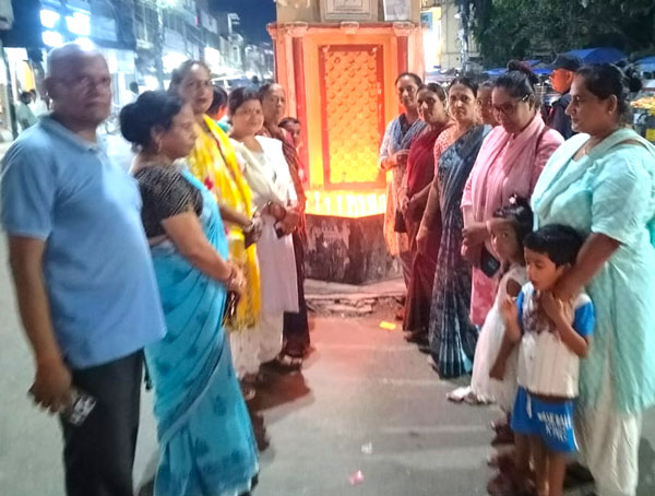 मैथिल महिलाद्वारा श्रद्धाञ्जली व्यक्त 